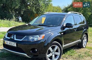 Внедорожник / Кроссовер Mitsubishi Outlander XL 2008 в 