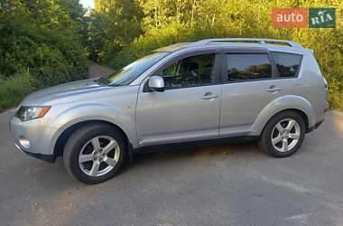 Позашляховик / Кросовер Mitsubishi Outlander XL 2007 в 