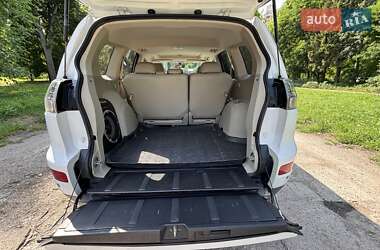 Позашляховик / Кросовер Mitsubishi Outlander XL 2008 в 
