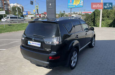 Внедорожник / Кроссовер Mitsubishi Outlander XL 2007 в 