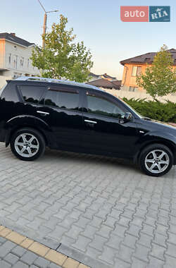 Внедорожник / Кроссовер Mitsubishi Outlander XL 2007 в 