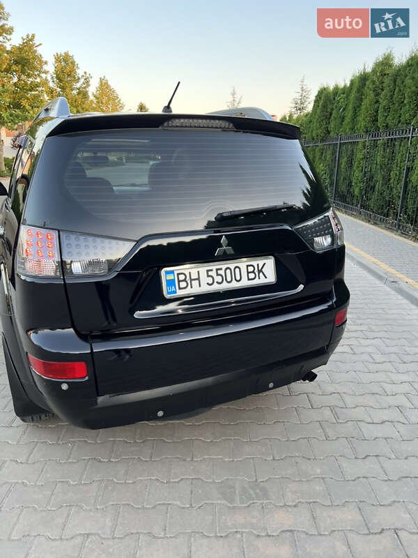 Внедорожник / Кроссовер Mitsubishi Outlander XL 2007 в Одессе