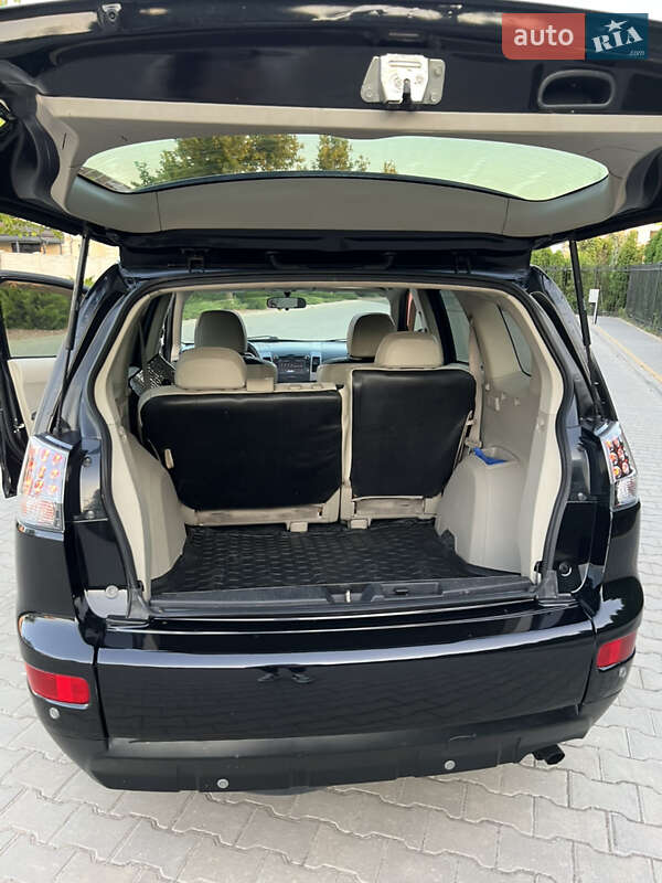 Внедорожник / Кроссовер Mitsubishi Outlander XL 2007 в Одессе