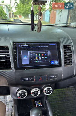 Позашляховик / Кросовер Mitsubishi Outlander XL 2008 в Кропивницькому