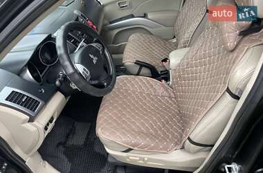 Внедорожник / Кроссовер Mitsubishi Outlander XL 2007 в 