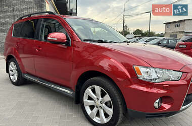 Внедорожник / Кроссовер Mitsubishi Outlander XL 2011 в 