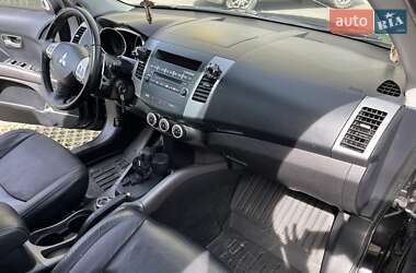 Внедорожник / Кроссовер Mitsubishi Outlander XL 2007 в 