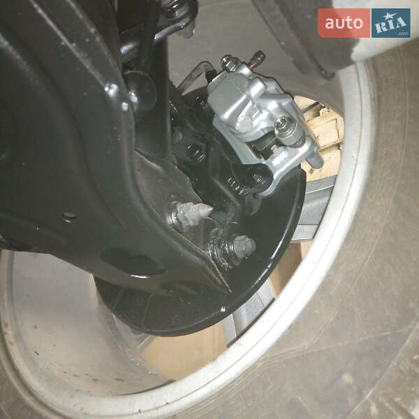 Внедорожник / Кроссовер Mitsubishi Outlander XL 2008 в Одессе