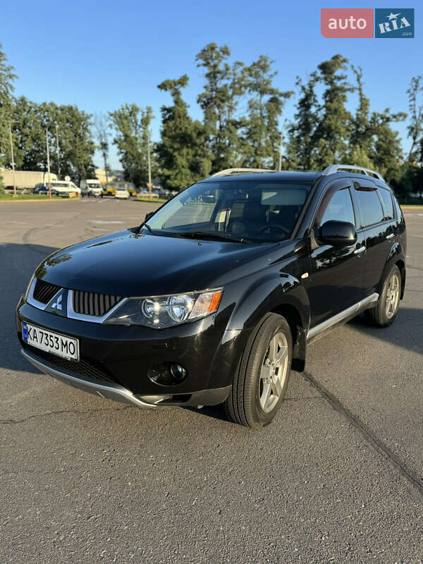 Mitsubishi Outlander XL 2008
