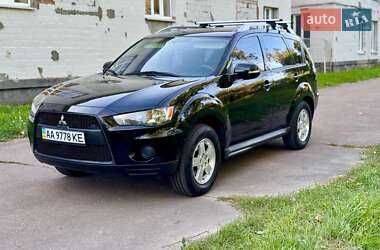 Внедорожник / Кроссовер Mitsubishi Outlander XL 2010 в Чернигове
