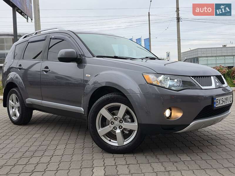 Mitsubishi Outlander XL 2009