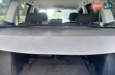 Позашляховик / Кросовер Mitsubishi Outlander XL 2007 в  фото 3 Позашляховик / Кросовер Mitsubishi Outlander XL 2007 в