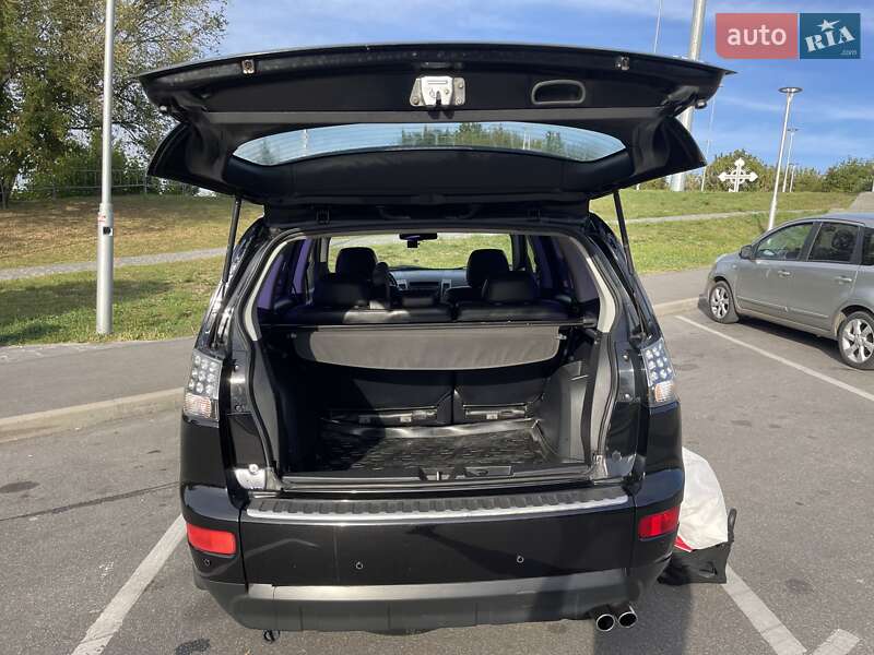 Позашляховик / Кросовер Mitsubishi Outlander XL 2008 в Вінниці