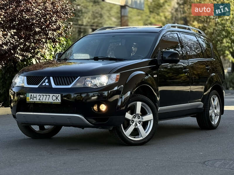 Внедорожник / Кроссовер Mitsubishi Outlander XL 2007 в 