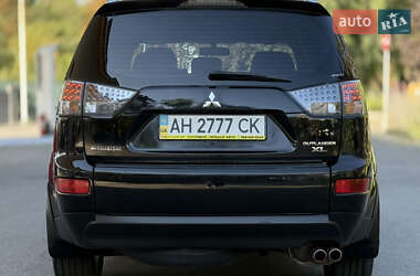 Внедорожник / Кроссовер Mitsubishi Outlander XL 2007 в 