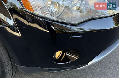Внедорожник / Кроссовер Mitsubishi Outlander XL 2007 в 