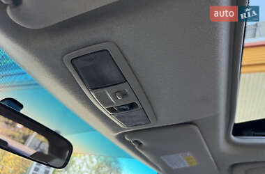 Внедорожник / Кроссовер Mitsubishi Outlander XL 2007 в 
