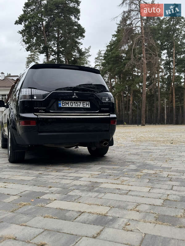 Внедорожник / Кроссовер Mitsubishi Outlander XL 2008 в Ахтырке