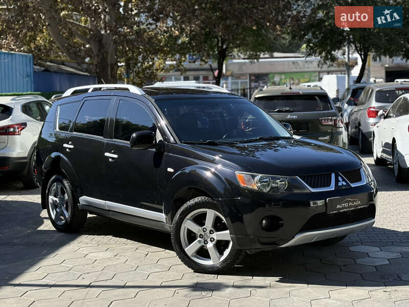 Внедорожник / Кроссовер Mitsubishi Outlander XL 2007 в Одессе