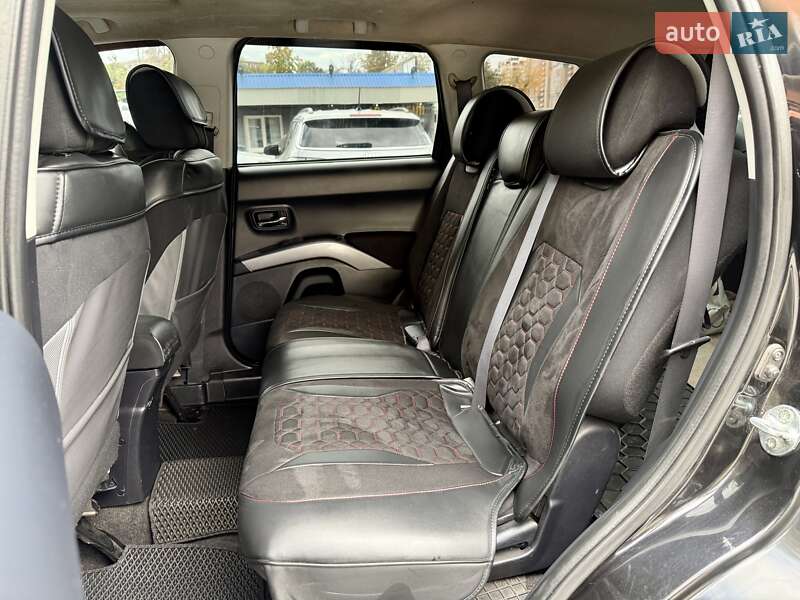 Внедорожник / Кроссовер Mitsubishi Outlander XL 2008 в Харькове фото 8 Внедорожник / Кроссовер Mitsubishi Outlander XL 2008 в Харькове