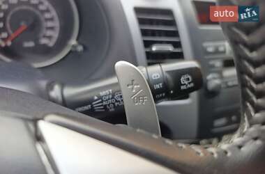 Внедорожник / Кроссовер Mitsubishi Outlander XL 2010 в 