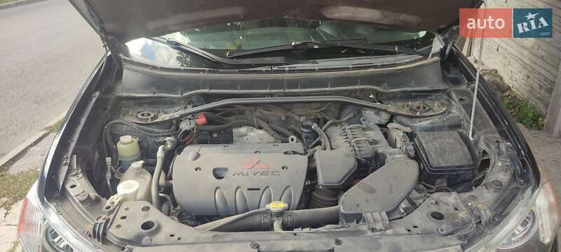 Позашляховик / Кросовер Mitsubishi Outlander XL 2009 в Дніпрі