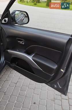 Внедорожник / Кроссовер Mitsubishi Outlander XL 2008 в 