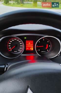 Внедорожник / Кроссовер Mitsubishi Outlander XL 2008 в 