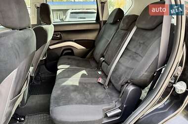 Внедорожник / Кроссовер Mitsubishi Outlander XL 2008 в 