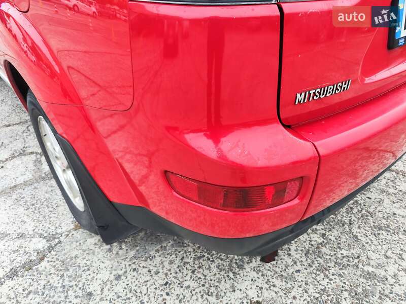 Позашляховик / Кросовер Mitsubishi Outlander XL 2008 в Львові