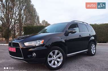 Внедорожник / Кроссовер Mitsubishi Outlander XL 2011 в 