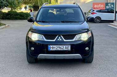 Внедорожник / Кроссовер Mitsubishi Outlander XL 2006 в 