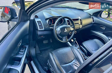 Внедорожник / Кроссовер Mitsubishi Outlander XL 2006 в 