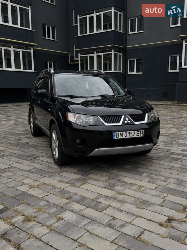 Внедорожник / Кроссовер Mitsubishi Outlander XL 2008 в Синельниково