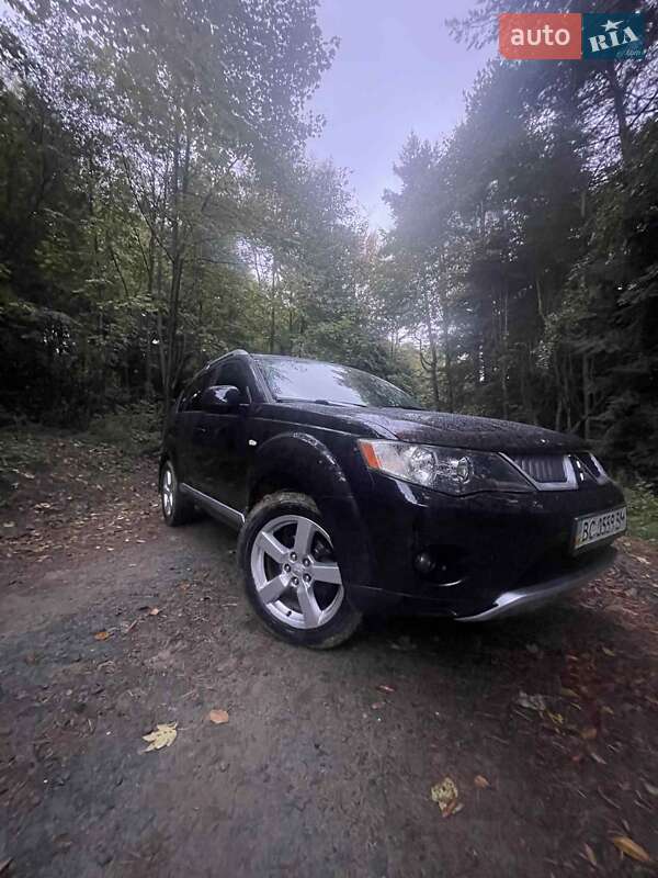 Mitsubishi Outlander XL 2008 Mitsubishi Outlander XL 2008
