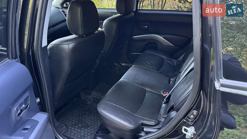 Внедорожник / Кроссовер Mitsubishi Outlander XL 2008 в Белой Церкви фото 19 Внедорожник / Кроссовер Mitsubishi Outlander XL 2008 в Белой Церкви