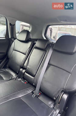 Внедорожник / Кроссовер Mitsubishi Outlander XL 2010 в 