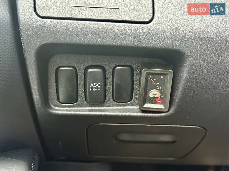 Внедорожник / Кроссовер Mitsubishi Outlander XL 2008 в Харькове фото 22 Внедорожник / Кроссовер Mitsubishi Outlander XL 2008 в Харькове