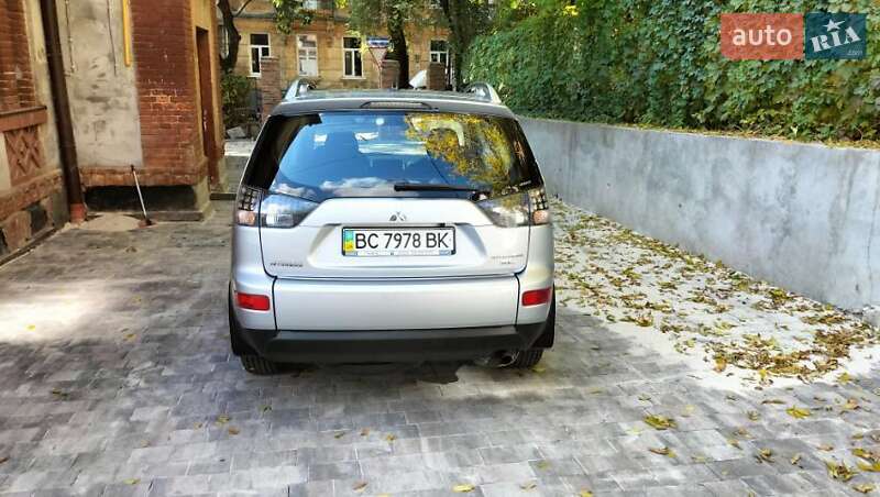 Внедорожник / Кроссовер Mitsubishi Outlander XL 2008 в Львове фото 2 Внедорожник / Кроссовер Mitsubishi Outlander XL 2008 в Львове