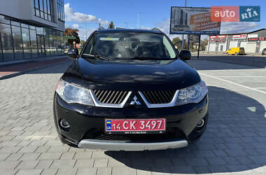 Позашляховик / Кросовер Mitsubishi Outlander XL 2008 в 