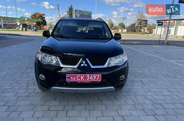 Позашляховик / Кросовер Mitsubishi Outlander XL 2008 в 