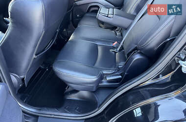 Позашляховик / Кросовер Mitsubishi Outlander XL 2008 в 