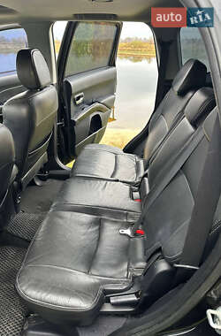 Внедорожник / Кроссовер Mitsubishi Outlander XL 2008 в 