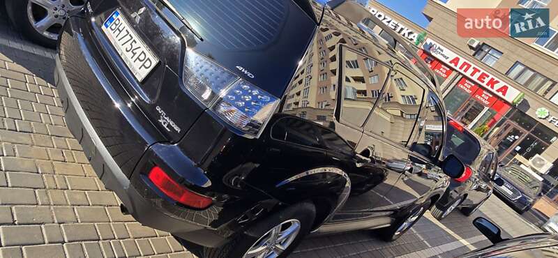 Позашляховик / Кросовер Mitsubishi Outlander XL 2011 в Одесі фото 7 Позашляховик / Кросовер Mitsubishi Outlander XL 2011 в Одесі