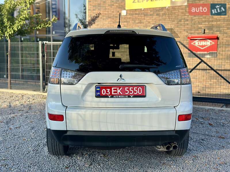 Позашляховик / Кросовер Mitsubishi Outlander XL 2011 в Вінниці фото 13 Позашляховик / Кросовер Mitsubishi Outlander XL 2011 в Вінниці