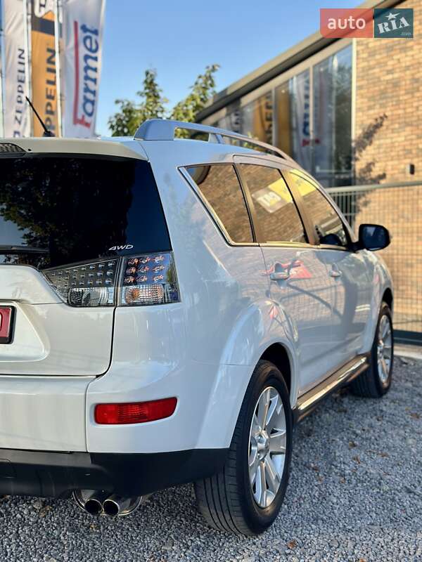 Позашляховик / Кросовер Mitsubishi Outlander XL 2011 в Вінниці фото 15 Позашляховик / Кросовер Mitsubishi Outlander XL 2011 в Вінниці