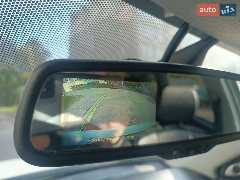 Позашляховик / Кросовер Mitsubishi Outlander XL 2011 в Дубні фото 16 Позашляховик / Кросовер Mitsubishi Outlander XL 2011 в Дубні