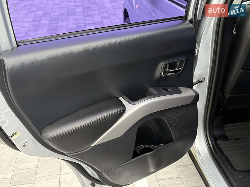 Позашляховик / Кросовер Mitsubishi Outlander XL 2007 в Вінниці фото 30 Позашляховик / Кросовер Mitsubishi Outlander XL 2007 в Вінниці