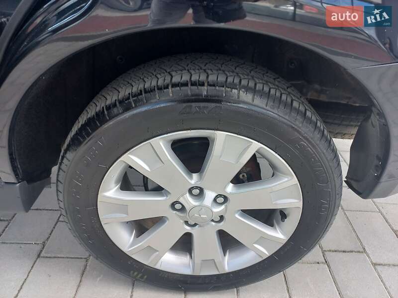 Внедорожник / Кроссовер Mitsubishi Outlander XL 2011 в Ивано-Франковске фото 24 Внедорожник / Кроссовер Mitsubishi Outlander XL 2011 в Ивано-Франковске