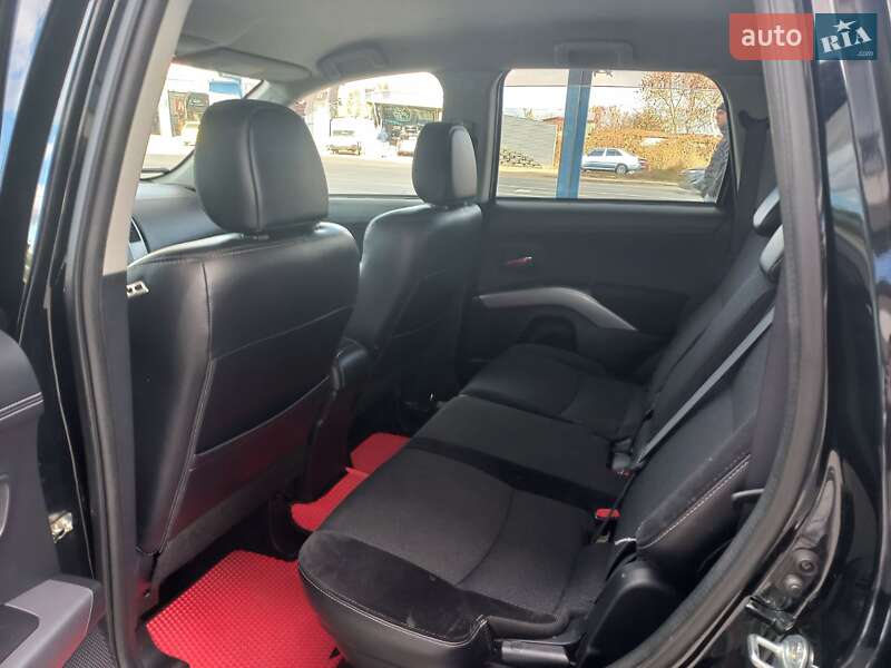Внедорожник / Кроссовер Mitsubishi Outlander XL 2011 в Ивано-Франковске фото 27 Внедорожник / Кроссовер Mitsubishi Outlander XL 2011 в Ивано-Франковске